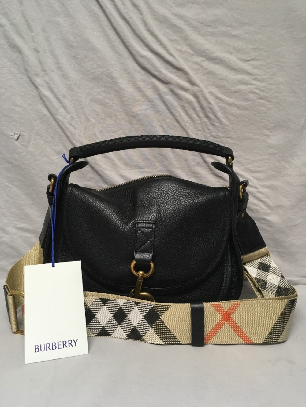 BURBERRY SM B CLIP MESSENGER - Picture 1 of 4